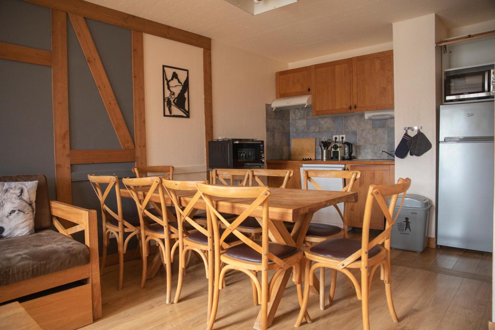 Apparts Au Coeur De St-Lary - Piscine Chauffee Et Sauna 圣拉里苏朗 客房 照片
