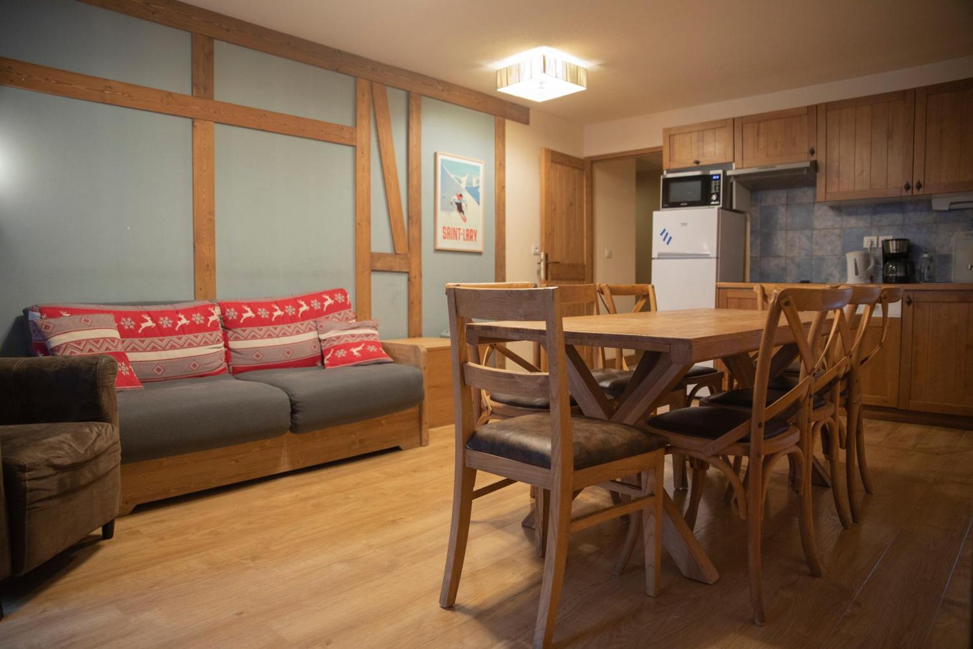 Apparts Au Coeur De St-Lary - Piscine Chauffee Et Sauna 圣拉里苏朗 外观 照片