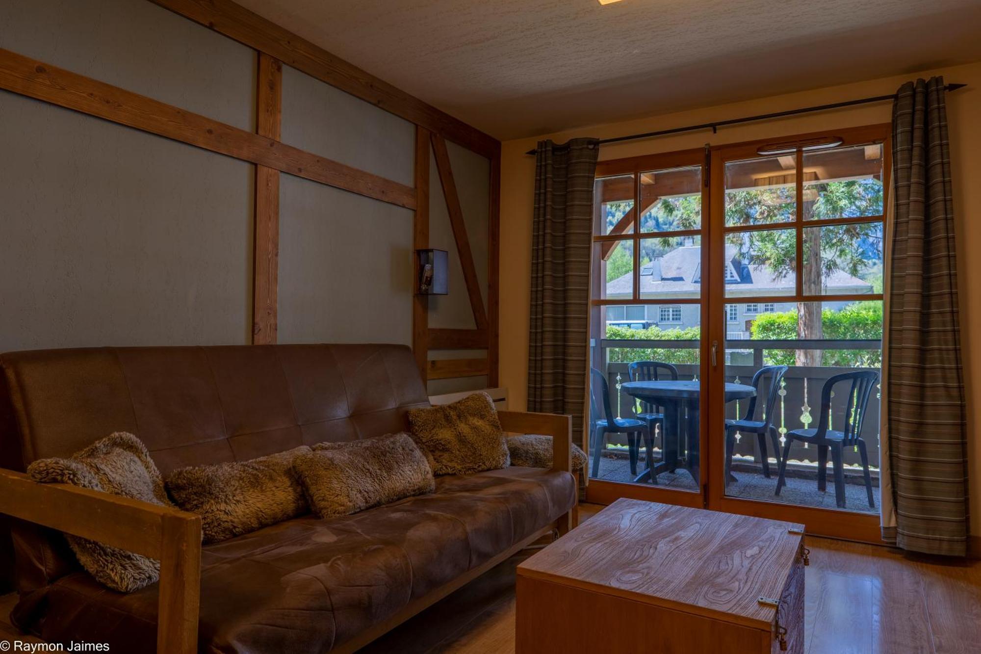 Apparts Au Coeur De St-Lary - Piscine Chauffee Et Sauna 圣拉里苏朗 外观 照片