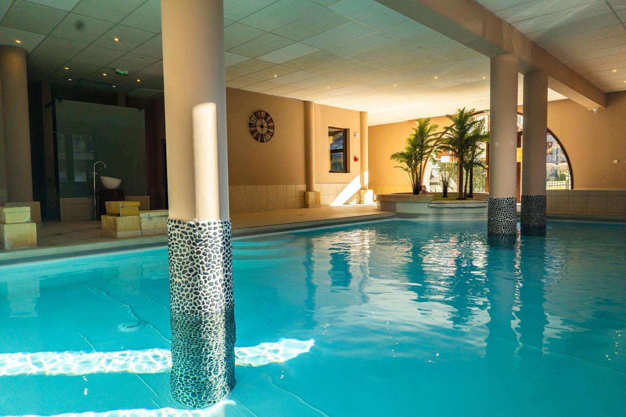 Apparts Au Coeur De St-Lary - Piscine Chauffee Et Sauna 圣拉里苏朗 外观 照片