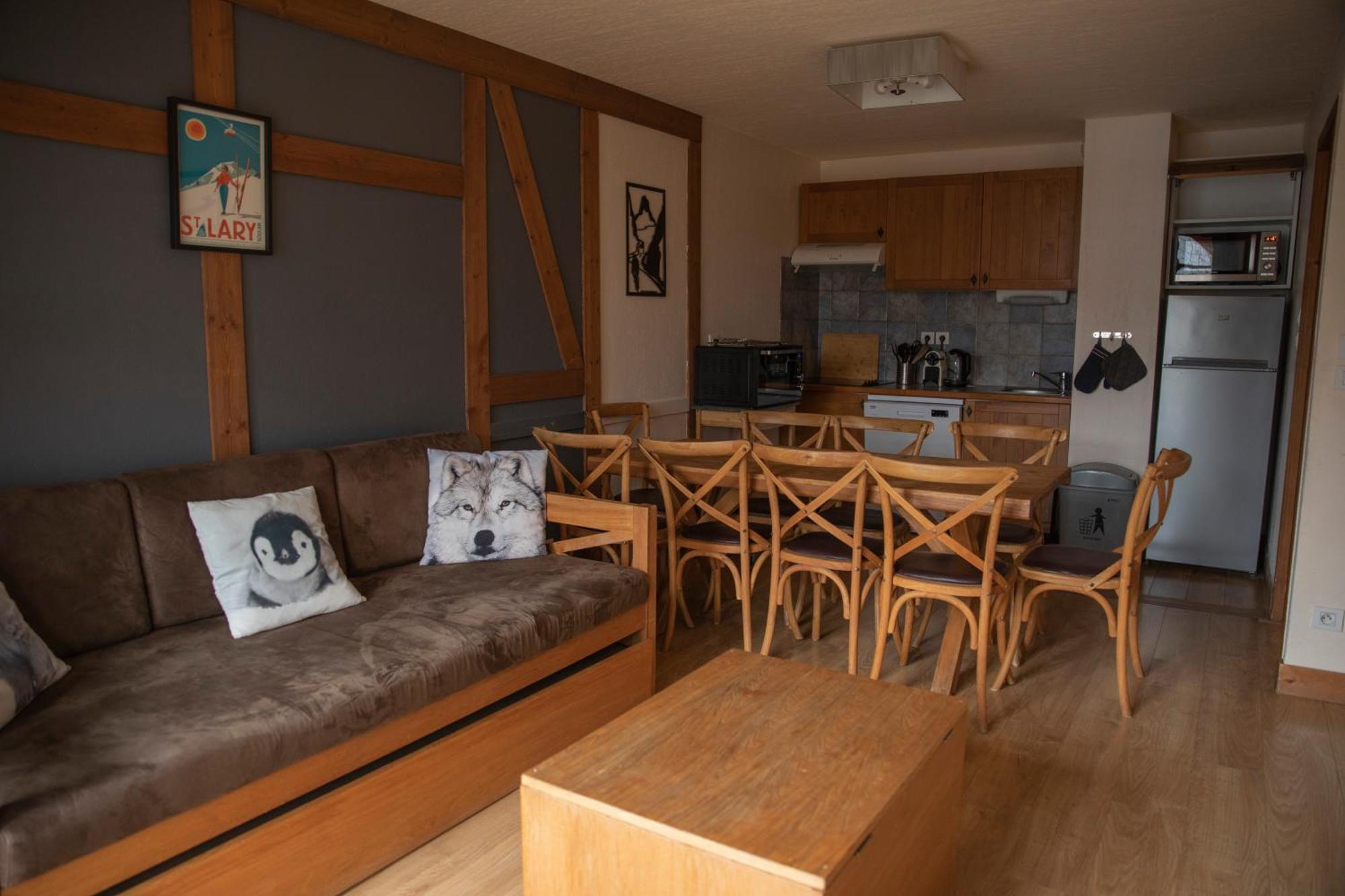 Apparts Au Coeur De St-Lary - Piscine Chauffee Et Sauna 圣拉里苏朗 客房 照片