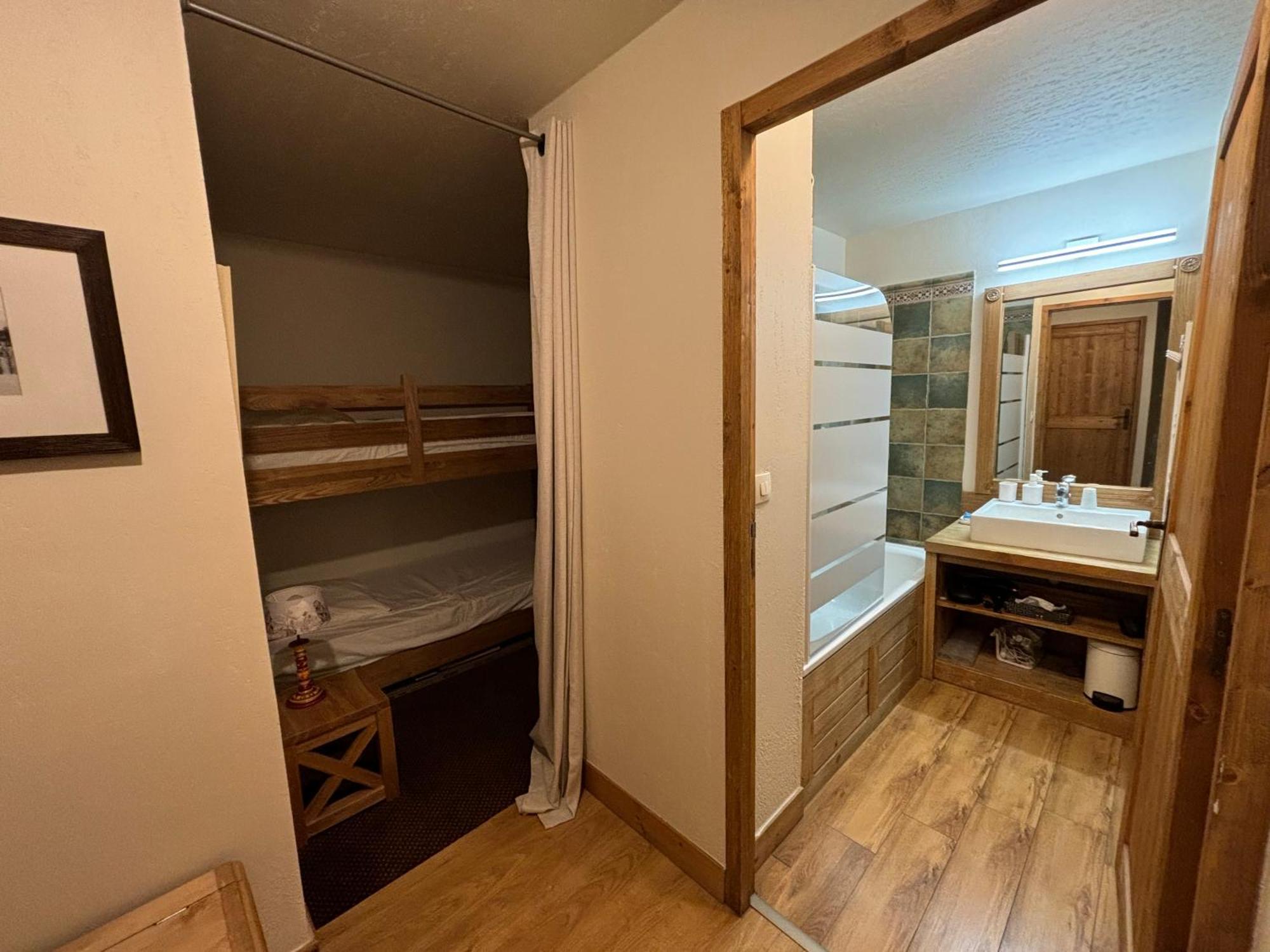 Apparts Au Coeur De St-Lary - Piscine Chauffee Et Sauna 圣拉里苏朗 客房 照片